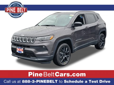 Granite Crystal Metallic Jeep Compass Latitude Lux 4x4.  Click to enlarge.