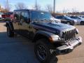 Front 3/4 View of 2022 Jeep Gladiator Rubicon 4x4 #3