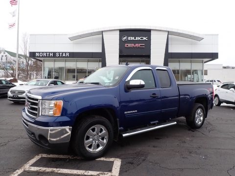 Heritage Blue Metallic GMC Sierra 1500 SLE Extended Cab 4x4.  Click to enlarge.