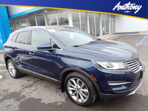 Midnight Sapphire Metallic Lincoln MKC Reserve AWD.  Click to enlarge.