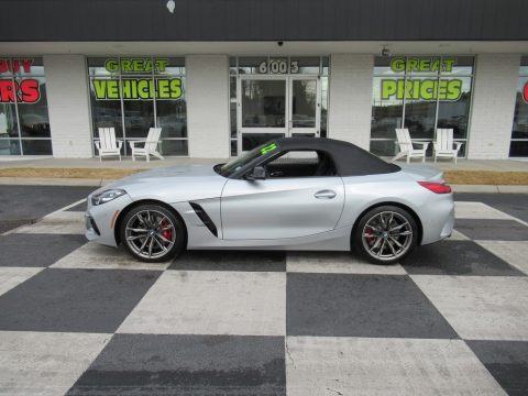 Glacier Silver Metallic BMW Z4 sDrive M40i.  Click to enlarge.