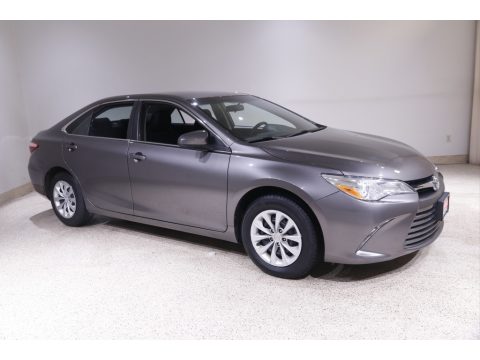 Predawn Gray Mica Toyota Camry LE.  Click to enlarge.