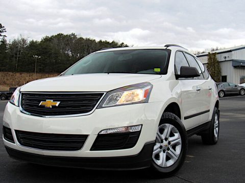 White Chevrolet Traverse LS.  Click to enlarge.