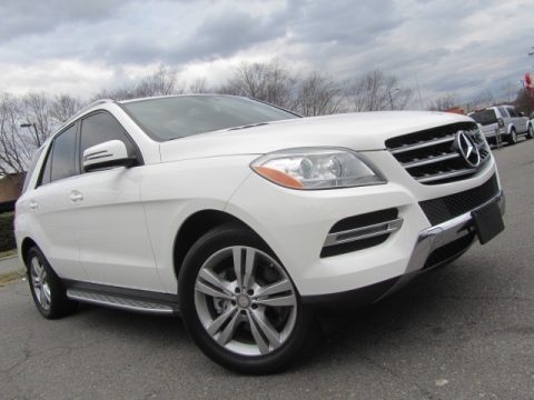 Polar White Mercedes-Benz ML 350 4Matic.  Click to enlarge.