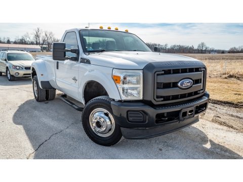 Oxford White Ford F350 Super Duty XL Regular Cab 4x4.  Click to enlarge.