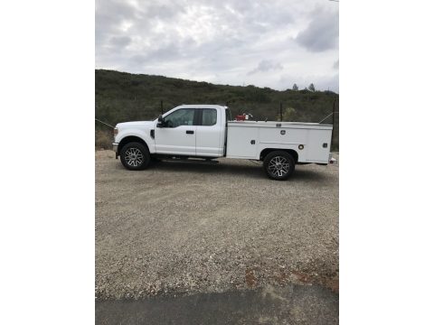 Oxford White Ford F350 Super Duty XL Super Cab 4x4 Chassis Utility Truck.  Click to enlarge.