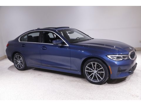 Phytonic Blue Metallic BMW 3 Series 330i xDrive Sedan.  Click to enlarge.