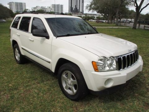 Stone White Jeep Grand Cherokee Limited 4x4.  Click to enlarge.