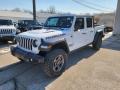 Front 3/4 View of 2022 Jeep Gladiator Rubicon 4x4 #2