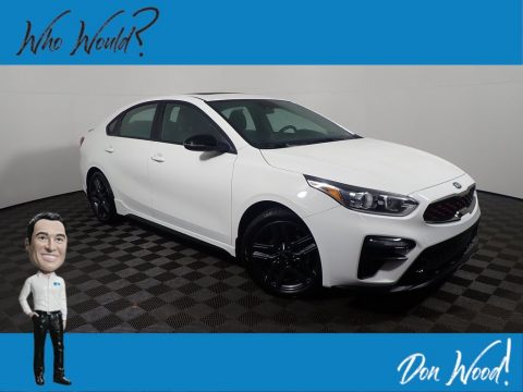 Clear White Kia Forte GT-Line.  Click to enlarge.