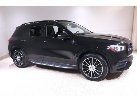 Black Mercedes-Benz GLE 450 4Matic.  Click to enlarge.