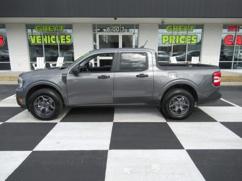 Carbonized Gray Ford Maverick XLT AWD.  Click to enlarge.