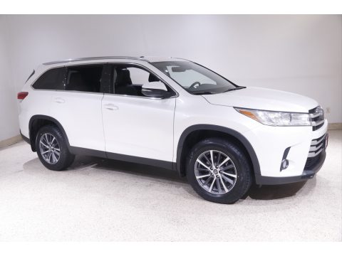 Blizzard Pearl White Toyota Highlander XLE AWD.  Click to enlarge.