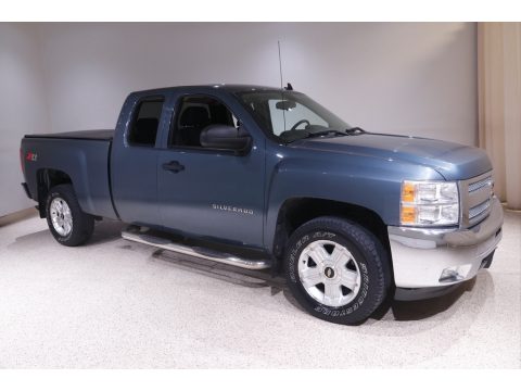 Blue Granite Metallic Chevrolet Silverado 1500 LT Extended Cab 4x4.  Click to enlarge.