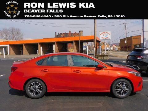 Fire Orange Kia Forte LXS.  Click to enlarge.