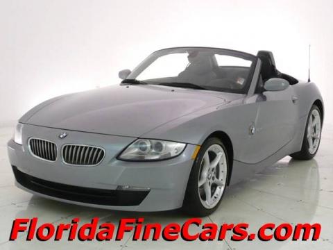 Silver Grey Metallic BMW Z4 3.0si Roadster. Click to enlarge. Silver Grey Metallic BMW Z4 3.0si Roadster. Click to enlarge.