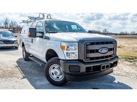 Oxford White Ford F250 Super Duty Lariat Super Cab 4x4.  Click to enlarge.