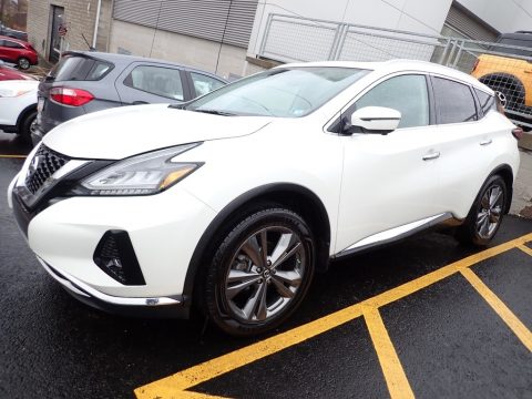 Pearl White Tricoat Nissan Murano Platinum AWD.  Click to enlarge.