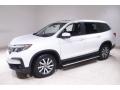 Front 3/4 View of 2021 Honda Pilot EX-L AWD #3