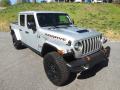 Front 3/4 View of 2022 Jeep Gladiator Mojave 4x4 #4