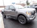 Front 3/4 View of 2022 Ford F150 XLT SuperCrew 4x4 #7