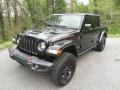 Front 3/4 View of 2022 Jeep Gladiator Mojave 4x4 #2