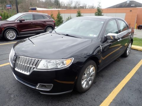 Tuxedo Black Metallic Lincoln MKZ AWD.  Click to enlarge.