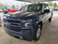 Front 3/4 View of 2022 Chevrolet Silverado 1500 Limited RST Crew Cab 4x4 #8