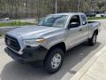 Front 3/4 View of 2022 Toyota Tacoma SR Access Cab 4x4 #7