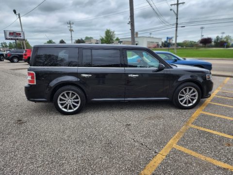 Tuxedo Black Ford Flex Limited.  Click to enlarge.
