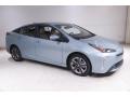 Front 3/4 View of 2022 Toyota Prius XLE #1