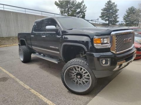 Onyx Black GMC Sierra 2500HD Denali Crew Cab 4x4.  Click to enlarge.