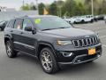 Front 3/4 View of 2018 Jeep Grand Cherokee Limited 4x4 #17