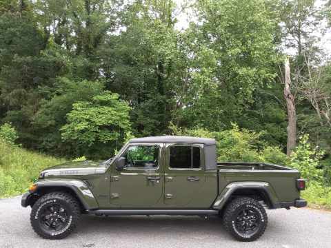 Sarge Green Jeep Gladiator Willys 4x4.  Click to enlarge.