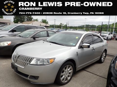 Brilliant Silver Metallic Lincoln MKZ FWD.  Click to enlarge.