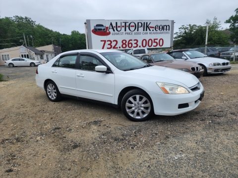 Taffeta White Honda Accord SE V6 Sedan.  Click to enlarge.