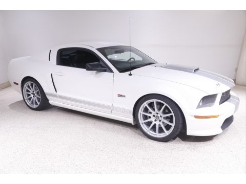Performance White Ford Mustang Shelby GT Coupe.  Click to enlarge.
