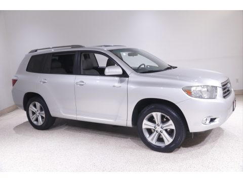 Classic Silver Metallic Toyota Highlander Sport.  Click to enlarge.