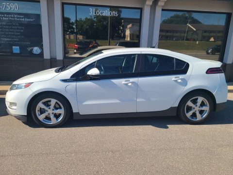 Summit White Chevrolet Volt .  Click to enlarge.
