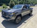 Front 3/4 View of 2022 Toyota Tacoma TRD Sport Double Cab 4x4 #7