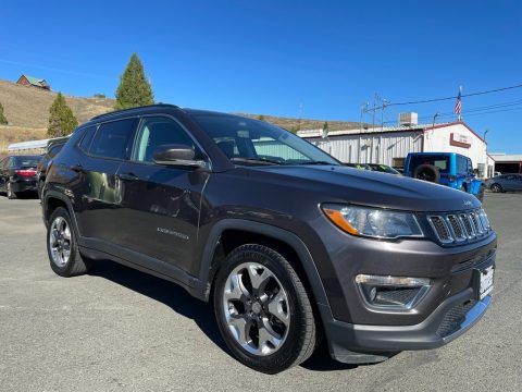 Sting-Gray Jeep Compass Limited.  Click to enlarge.