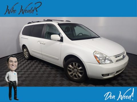 White Kia Sedona EX.  Click to enlarge.