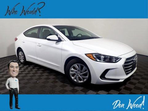 Quartz White Pearl Hyundai Elantra SE.  Click to enlarge.