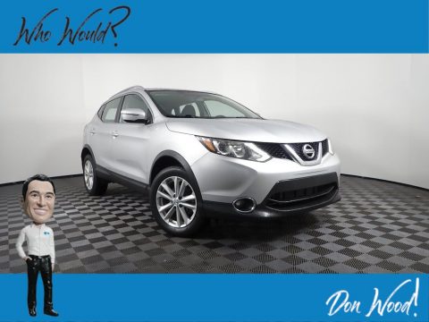 Brilliant Silver Nissan Rogue Sport SV AWD. Click to enlarge. Brilliant Silver Nissan Rogue Sport SV AWD. Click to enlarge.