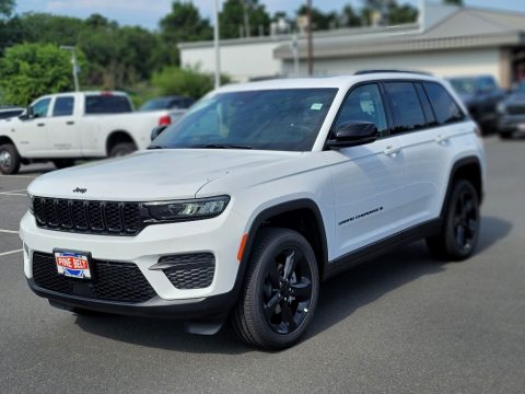 Bright White Jeep Grand Cherokee Laredo 4x4.  Click to enlarge.