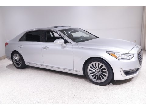 Santiago Silver Hyundai Genesis G90 AWD.  Click to enlarge.