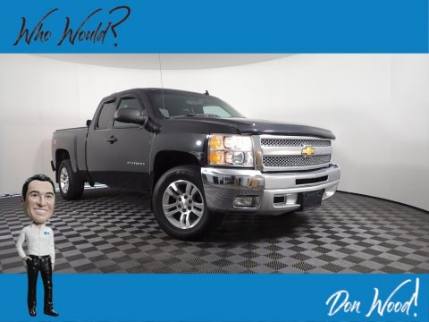 Black Chevrolet Silverado 1500 LT Extended Cab 4x4.  Click to enlarge.