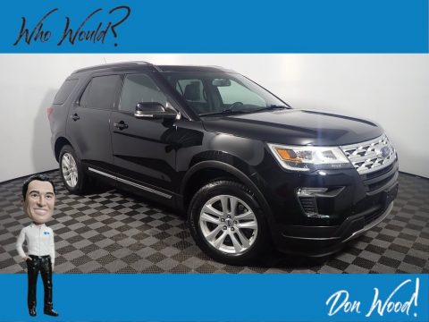 Shadow Black Ford Explorer XLT 4WD.  Click to enlarge.