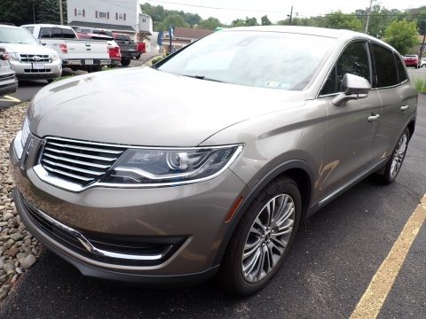 Luxe Metallic Lincoln MKX Reserve AWD.  Click to enlarge.