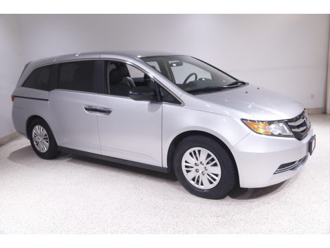 Alabaster Silver Metallic Honda Odyssey LX.  Click to enlarge.